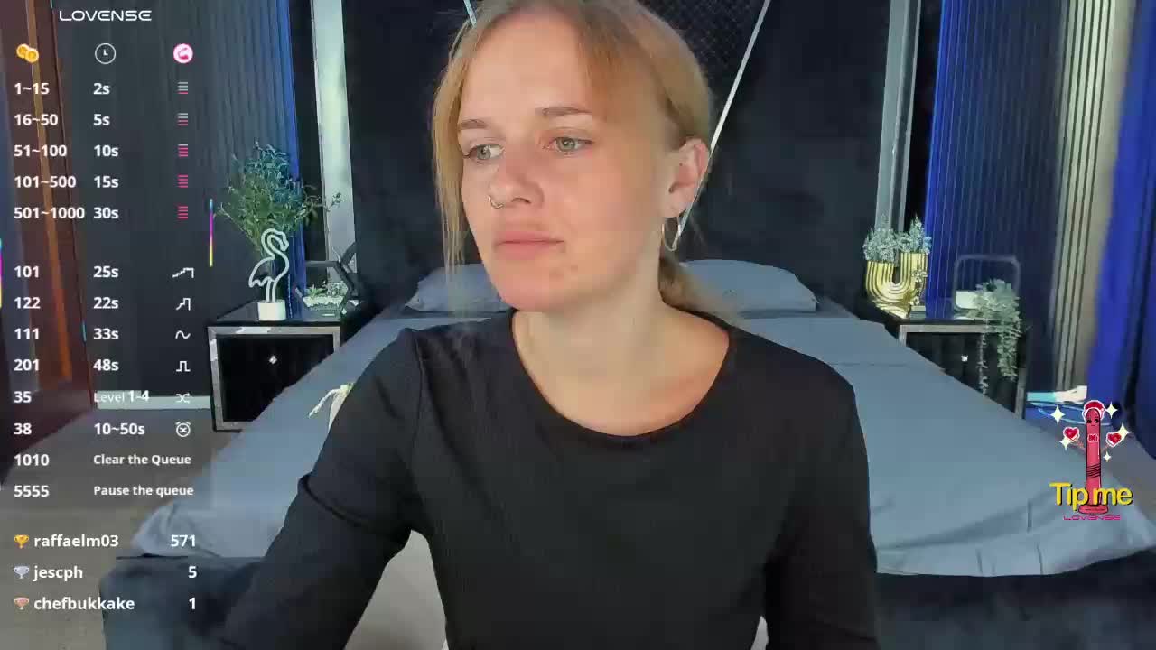 MaribelRiver Live Sex December 13, 2025