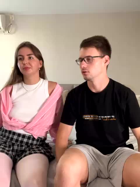 PashaAndMila Live Sex December 17, 2025