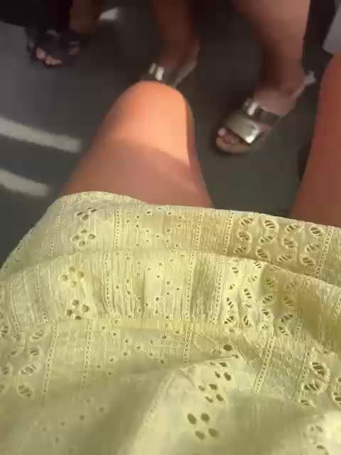 Karolina_Milf Live Sex December 14, 2025