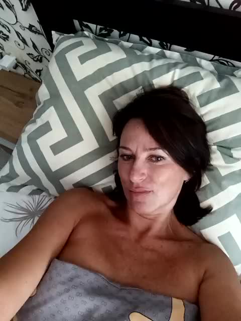 Agnes77 Live Sex December 14, 2025