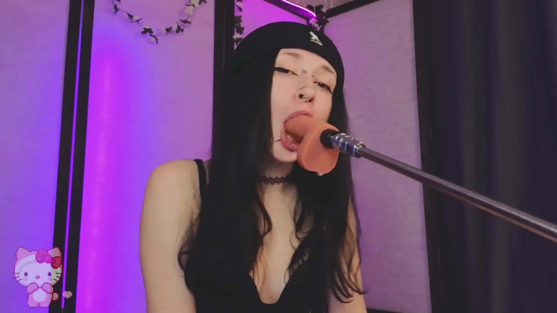 Juicy-Vikki Live Sex December 13, 2025