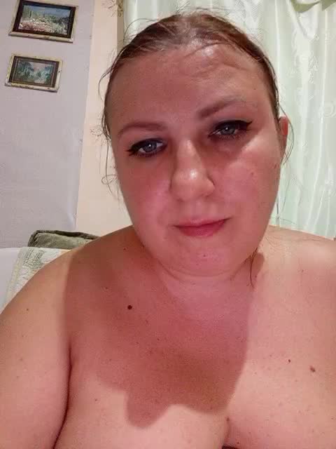 Konfetka80 Live Sex December 15, 2025