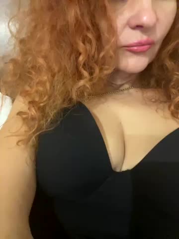 kisulya Live Sex December 17, 2025