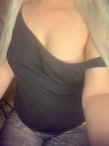 Kuca Live Sex December 17, 2025