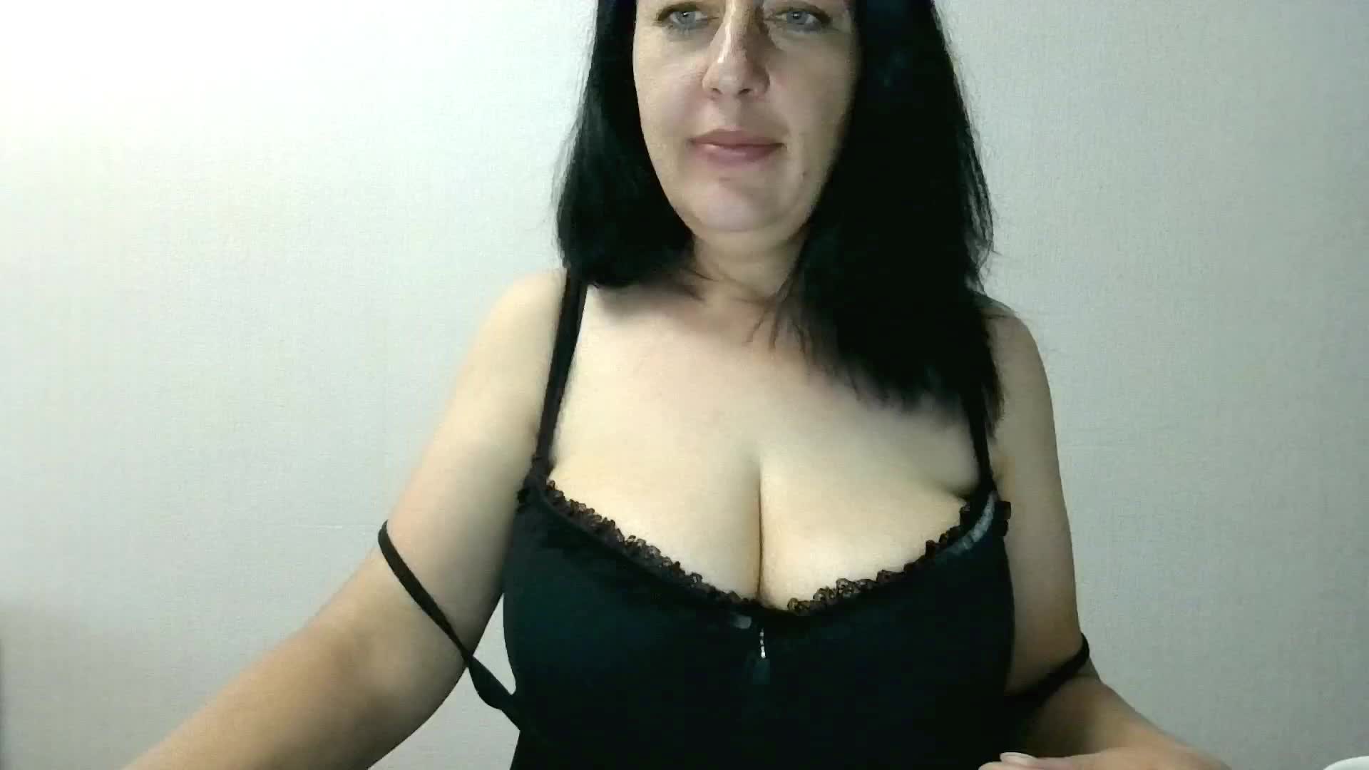 LunaTwilight Live Sex December 17, 2025