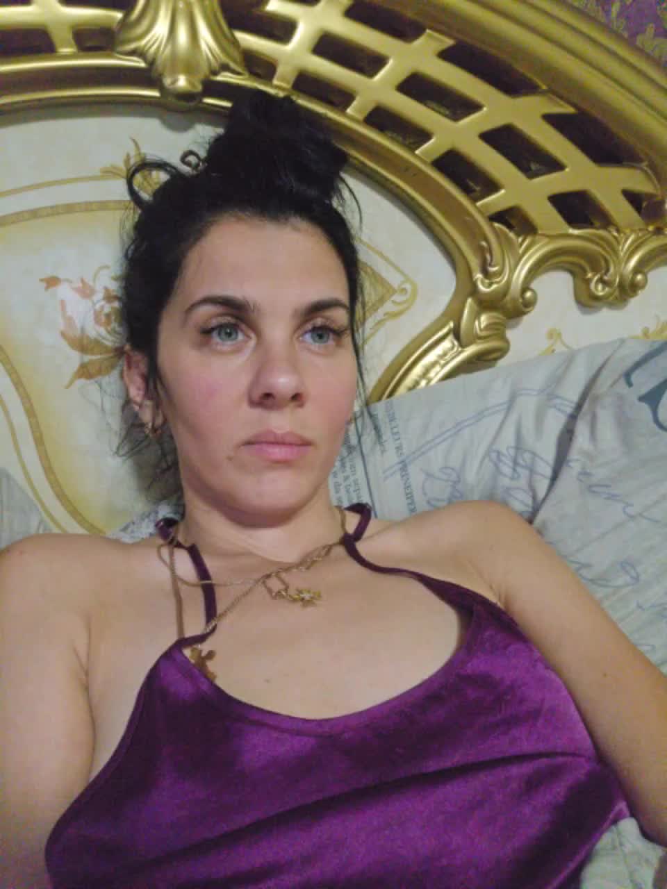 -France- Live Sex December 14, 2025