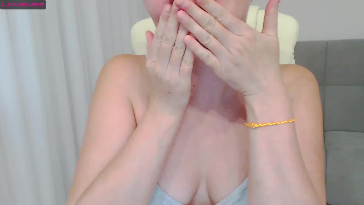 -Jolly- Live Sex December 13, 2025