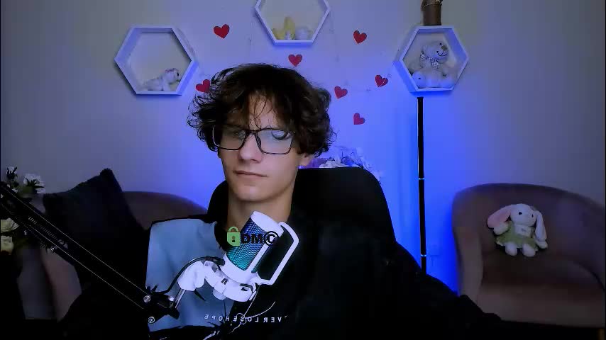 den_rich Live Sex December 15, 2025