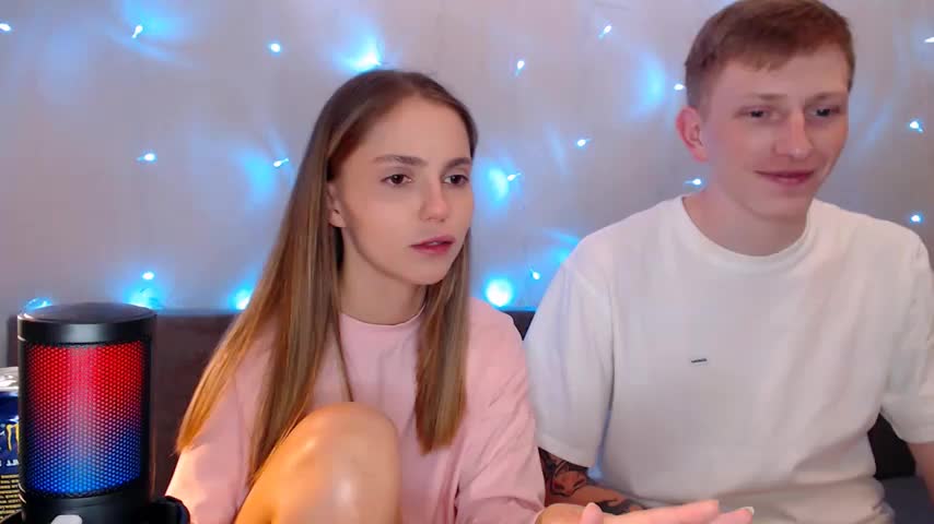 juliaanddima Live Sex December 17, 2025