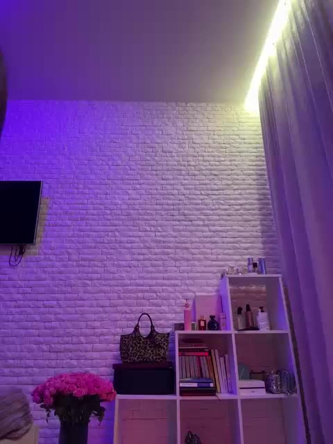 da_prisedala Live Sex December 18, 2025