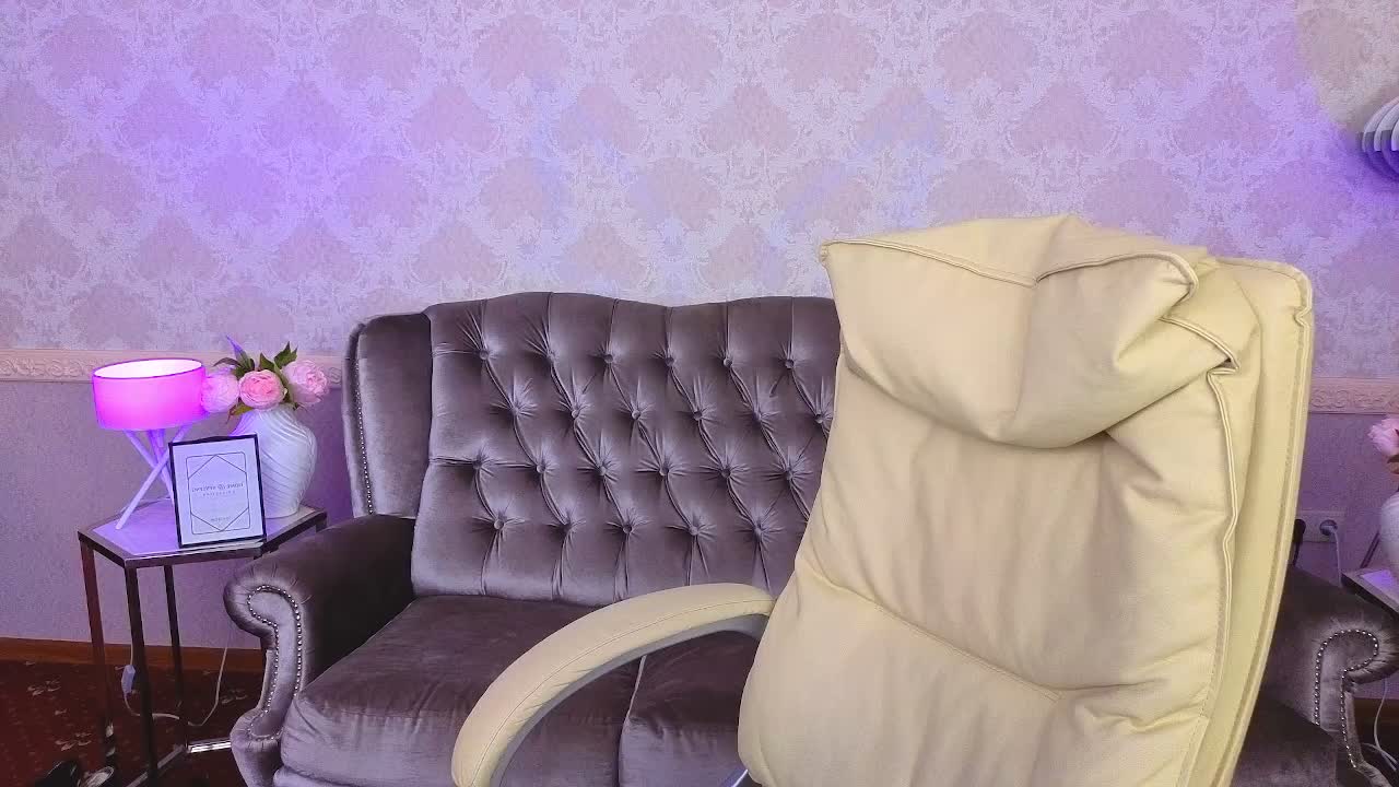 MissRossi Live Sex December 15, 2025