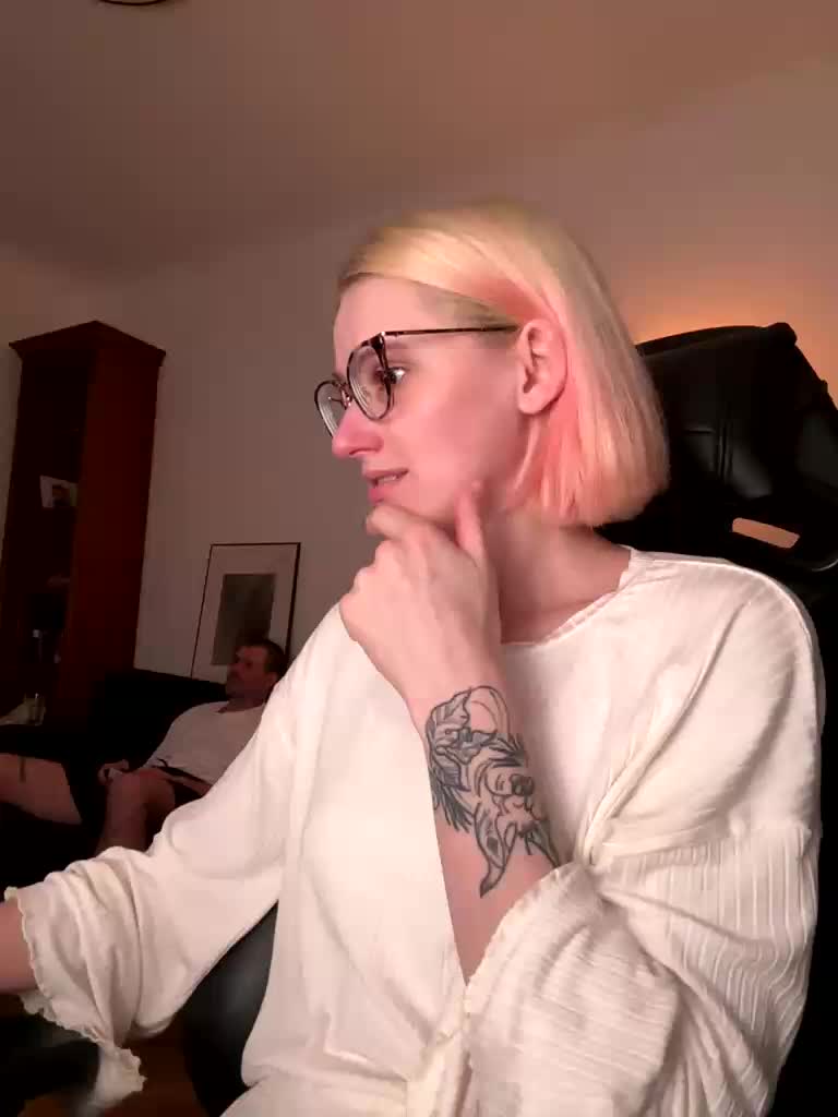 Sexy-Sweets Live Sex December 19, 2025