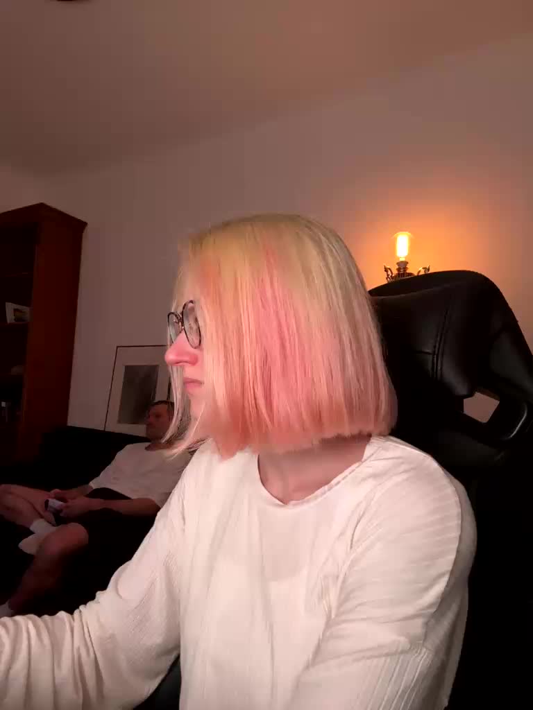 Sexy-Sweets Live Sex December 19, 2025