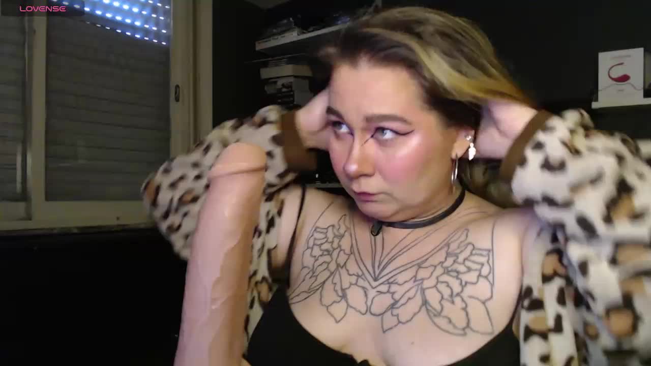 Alisa_U Live Sex December 17, 2025