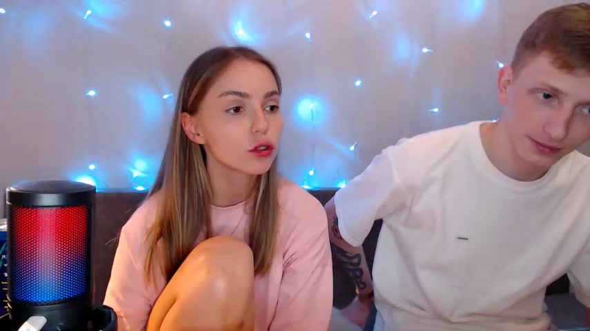 juliaanddima Live Sex December 17, 2025
