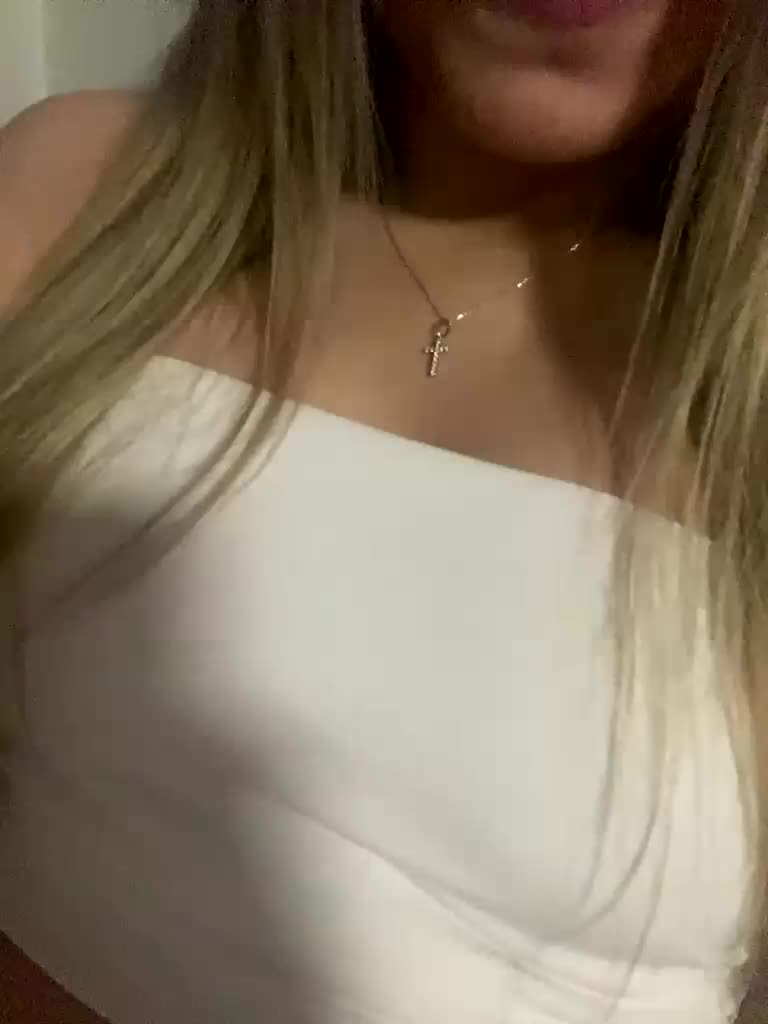 JULIE21 Live Sex December 14, 2025