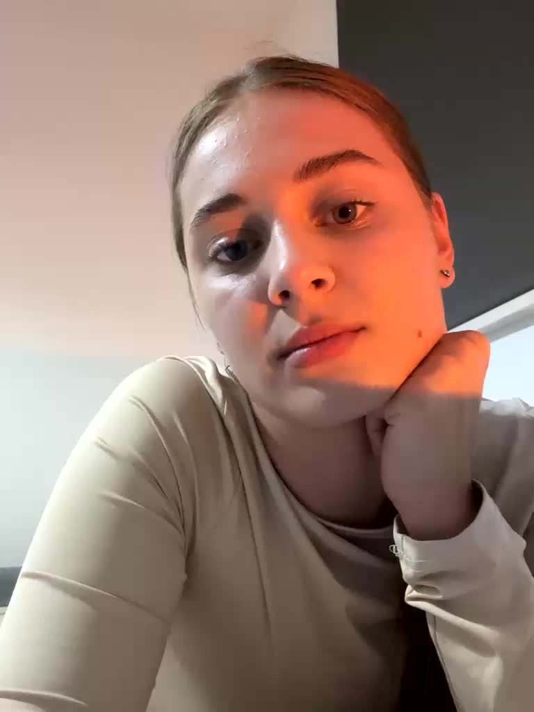 Alisa3 Live Sex December 14, 2025