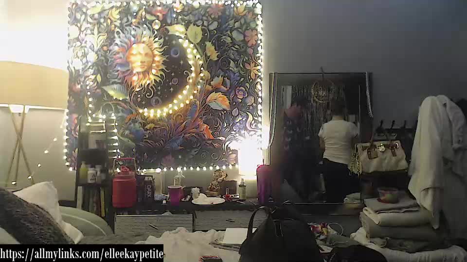 elleekaypetite Live Sex December 12, 2025