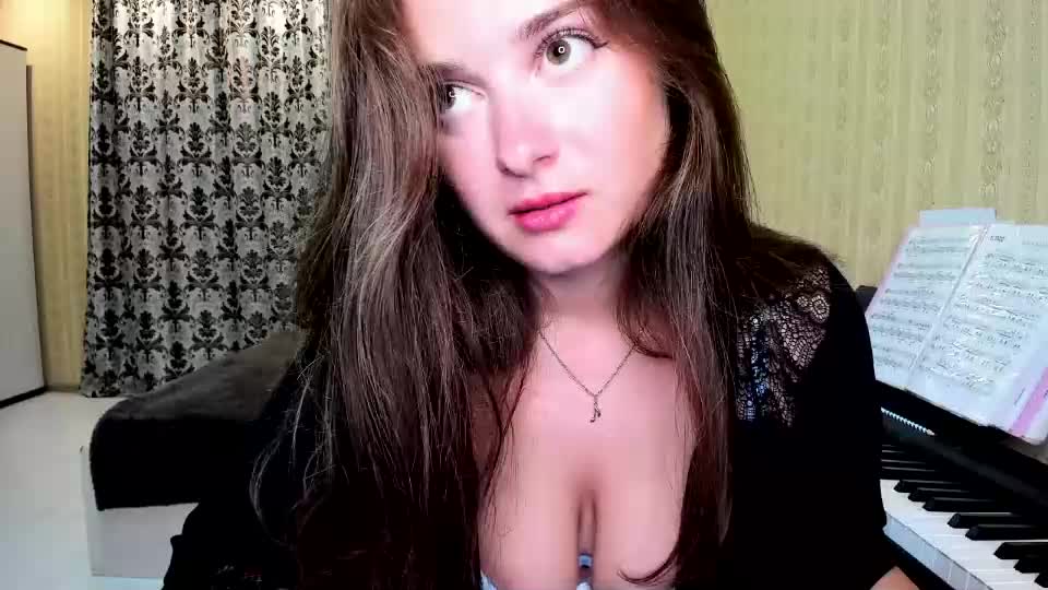 oladushek18 Live Sex December 13, 2025