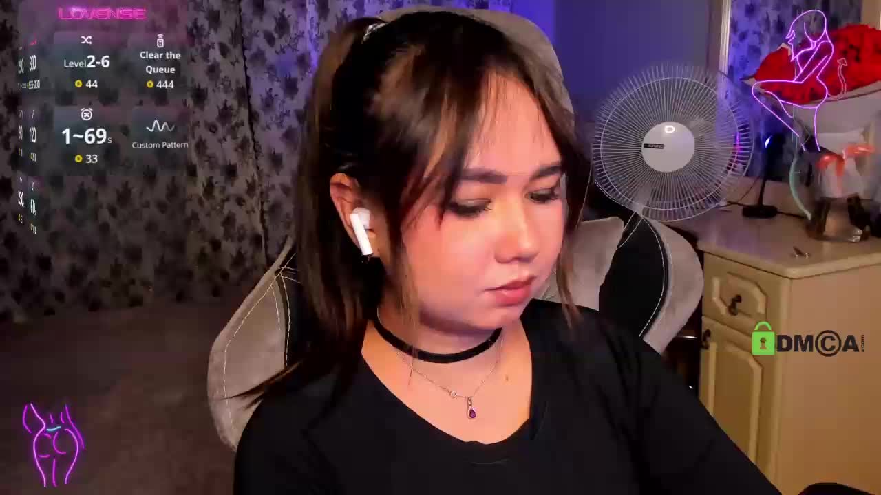 -Carolina- Live Sex December 17, 2025