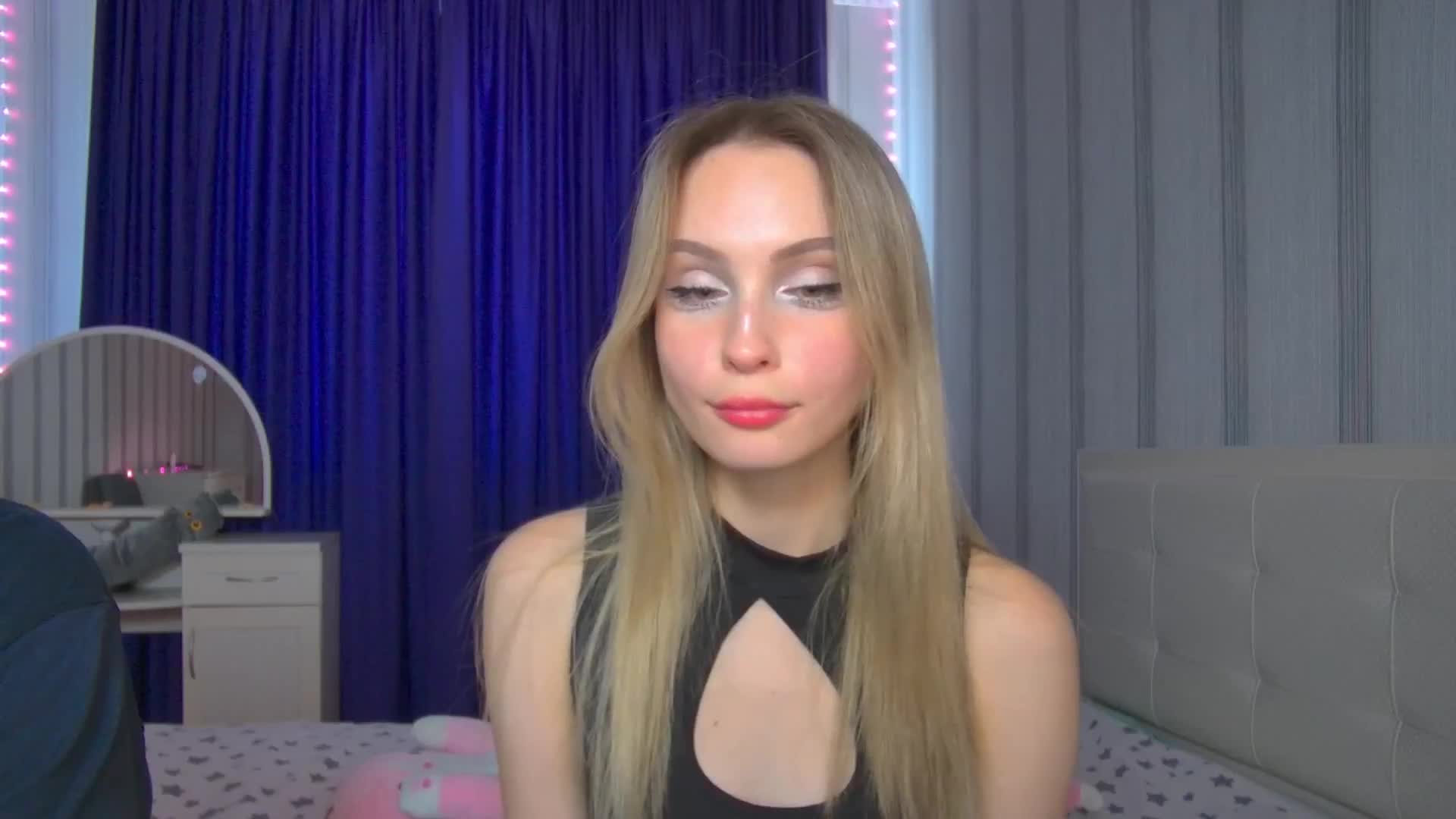 AmyAmy Live Sex December 13, 2025