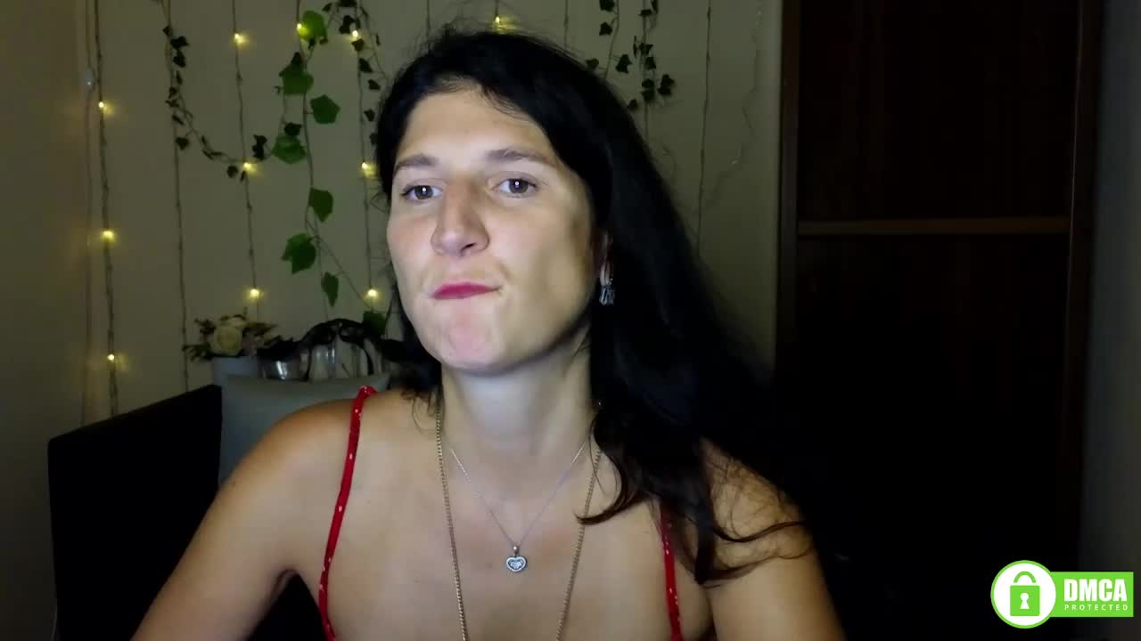 AliannaSoloKisses Live Sex December 15, 2025