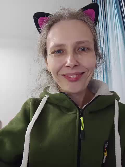 -Queen-Margo- Live Sex December 14, 2025