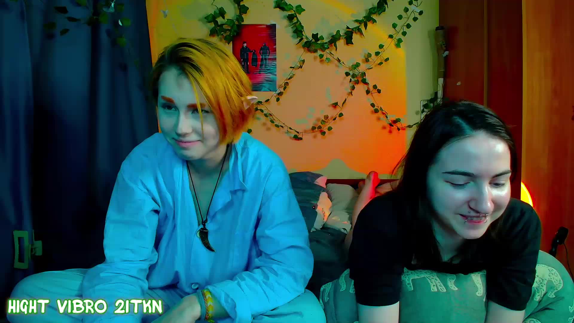 Tricky_Kitsune Live Sex December 17, 2025