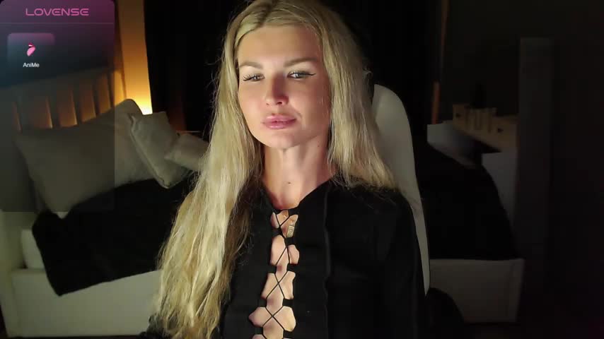 AngelMiaM Live Sex December 15, 2025