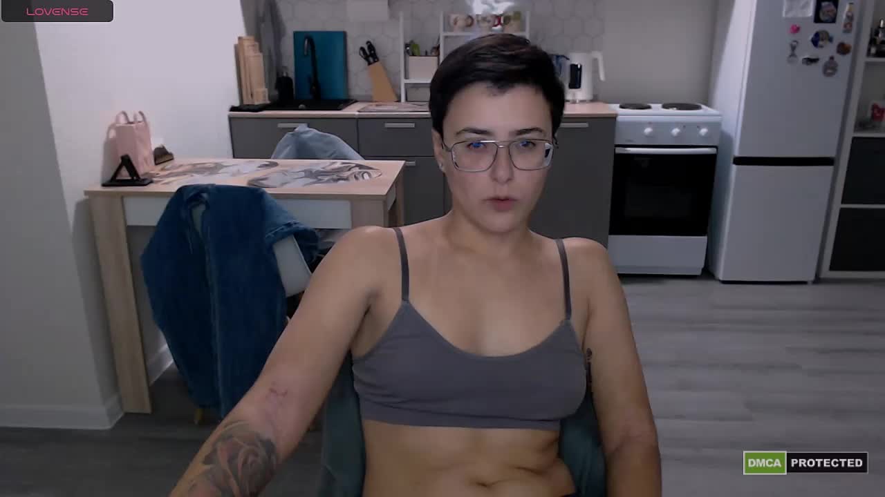 Sashanotfound Live Sex December 13, 2025