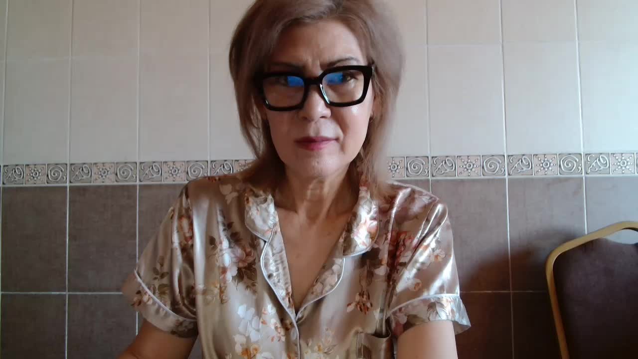 ElegantLady00 Live Sex December 13, 2025