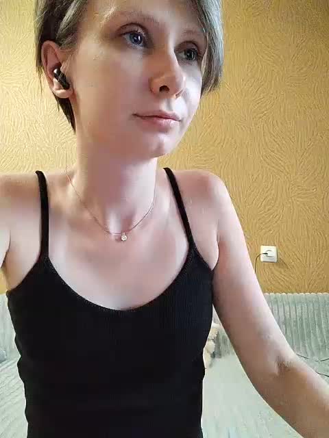 -Christina- Live Sex December 14, 2025