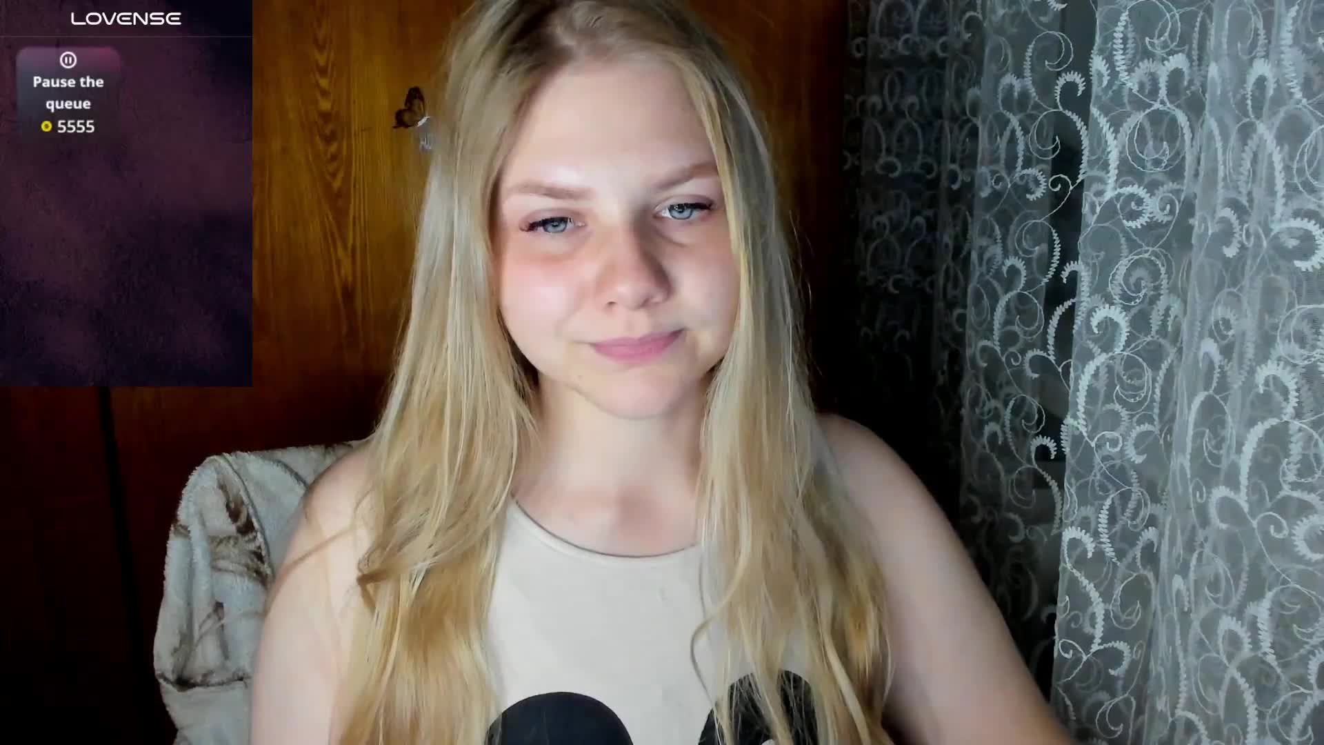 Emma-Frizea Live Sex December 14, 2025