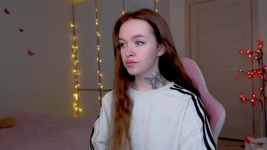 Naughty_Mable Live Sex December 17, 2025