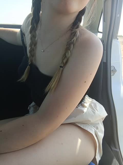 _Melissasosochka_ Live Sex December 14, 2025