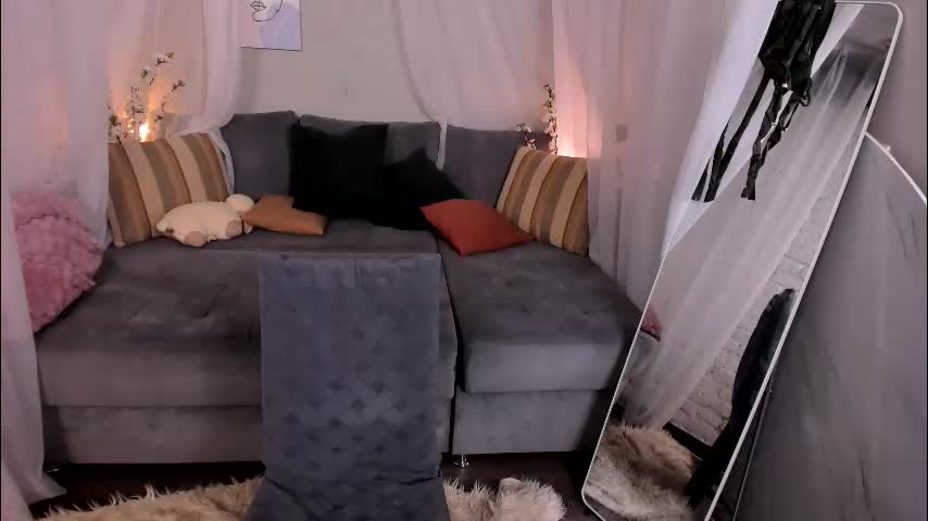 alika_shy Live Sex August 25, 2025