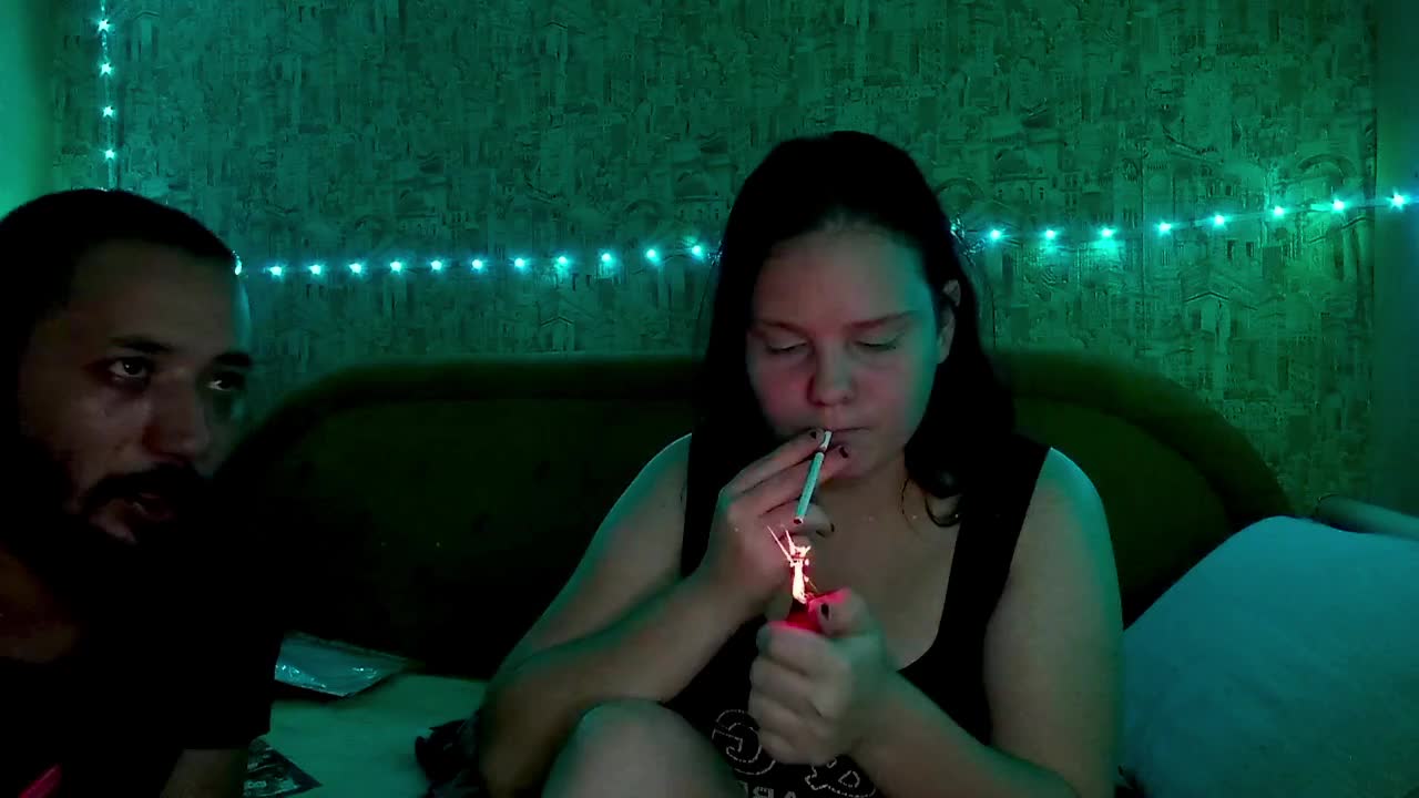 SweetPiggy13 Live Sex December 13, 2025