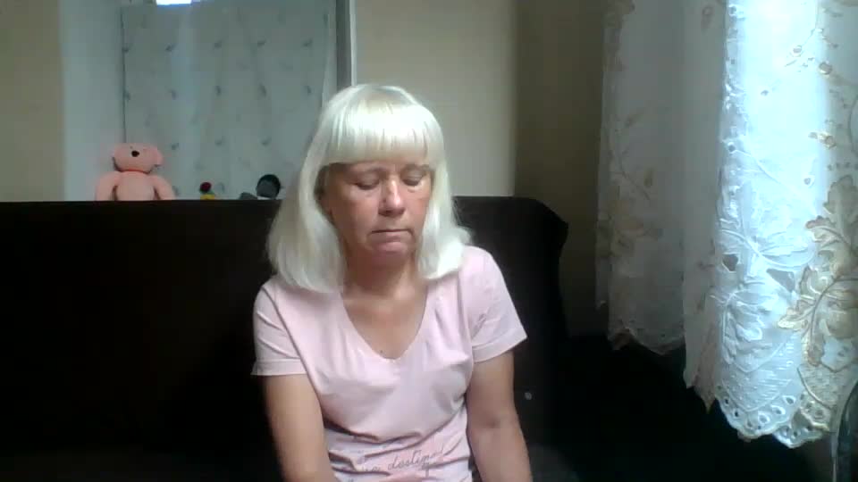 sakura_blonde Live Sex December 17, 2025