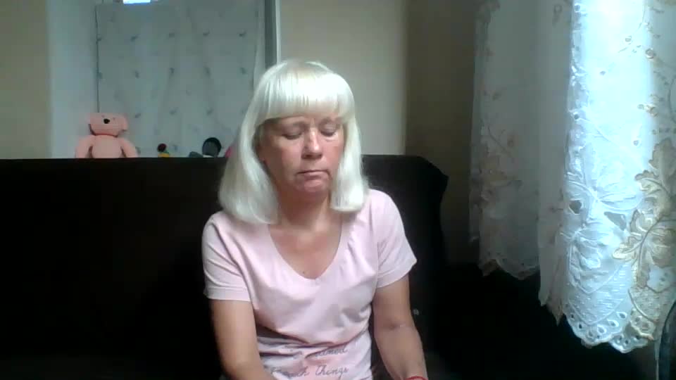 sakura_blonde Live Sex December 17, 2025