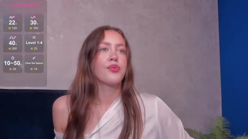 SaraMoren0 Live Sex December 13, 2025