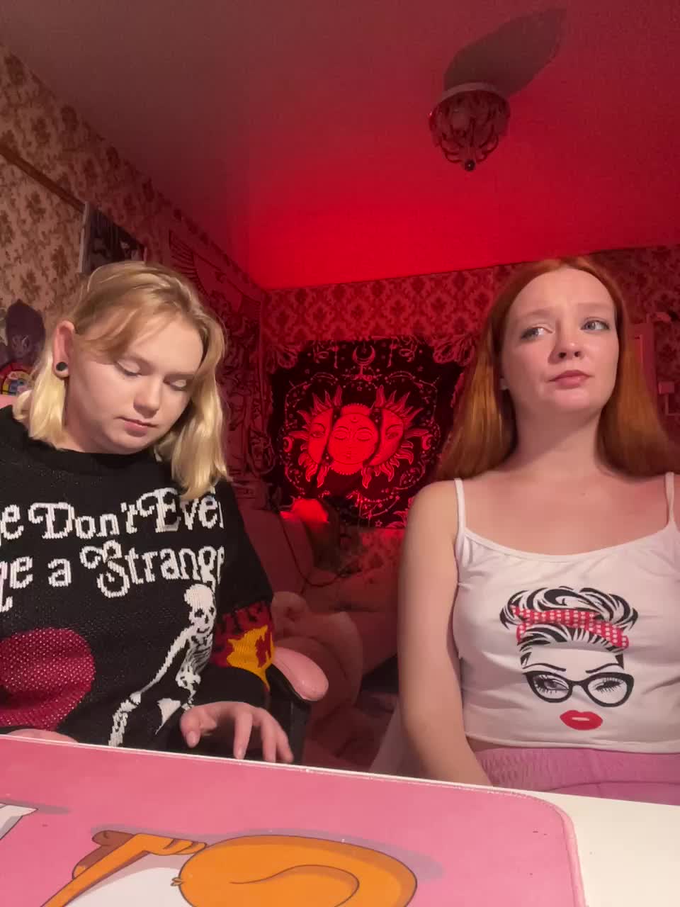 Radiants2 Live Sex December 13, 2025