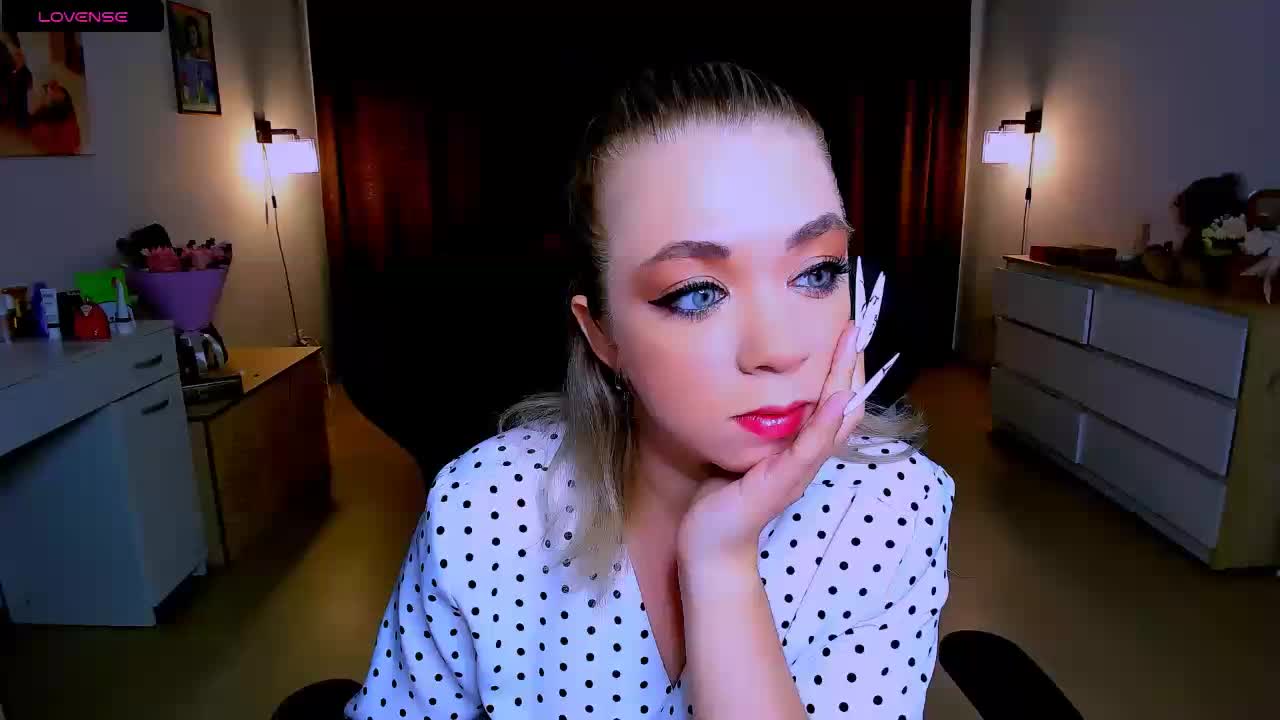 BabyNicole Live Sex December 14, 2025