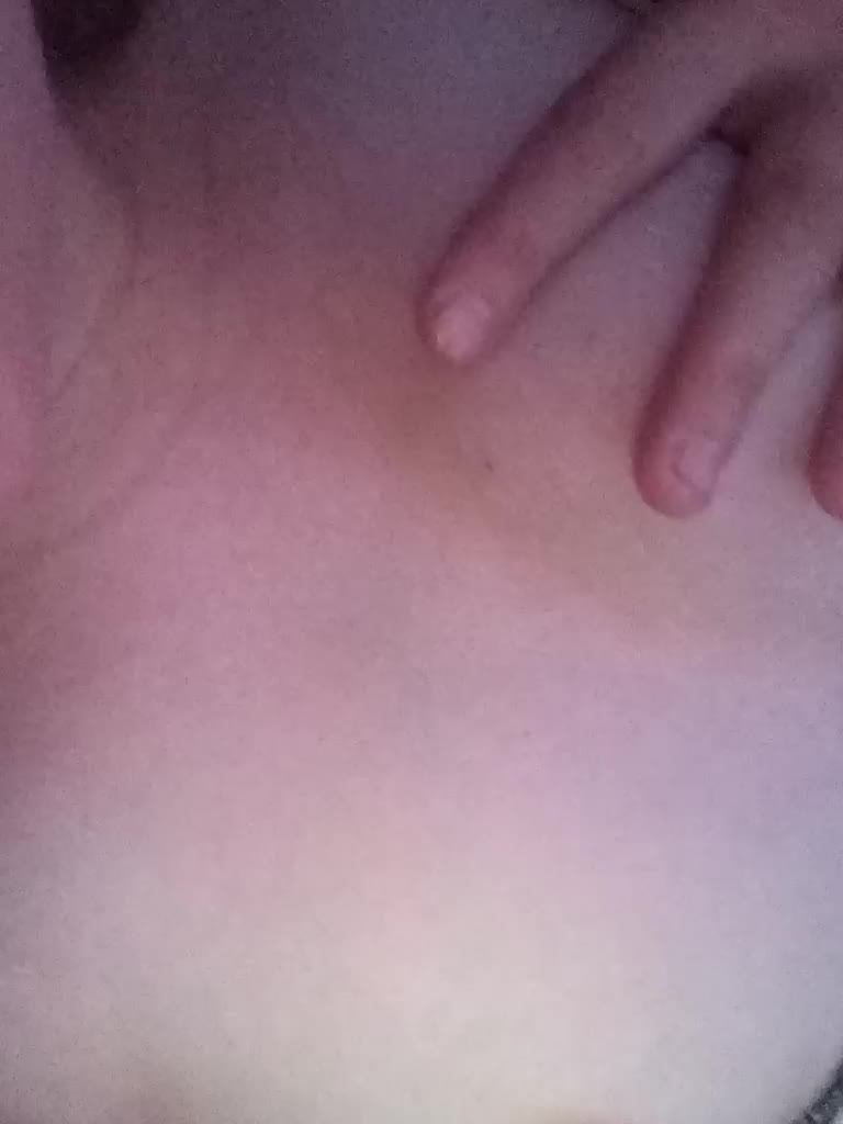 AlinkaSm28 Live Sex December 13, 2025