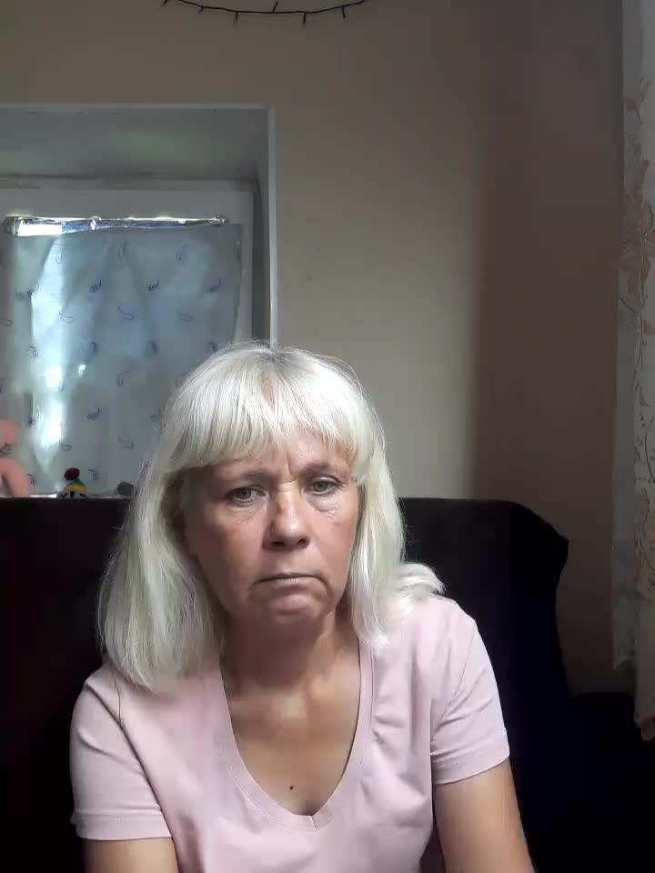 sakura_blonde Live Sex December 17, 2025