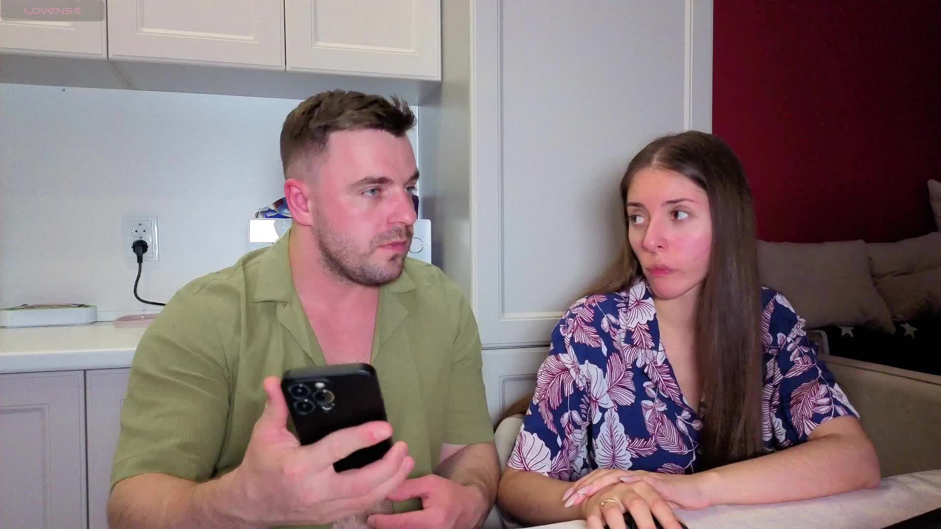 momotea Live Sex December 14, 2025