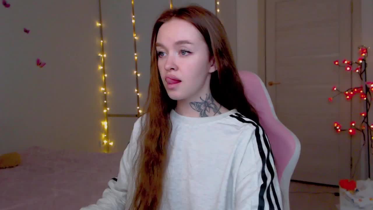 NaughtyMable Live Sex December 17, 2025