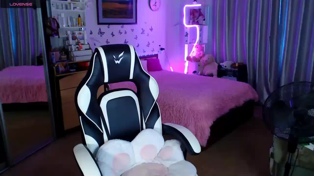 miss-alice- Live Sex December 13, 2025