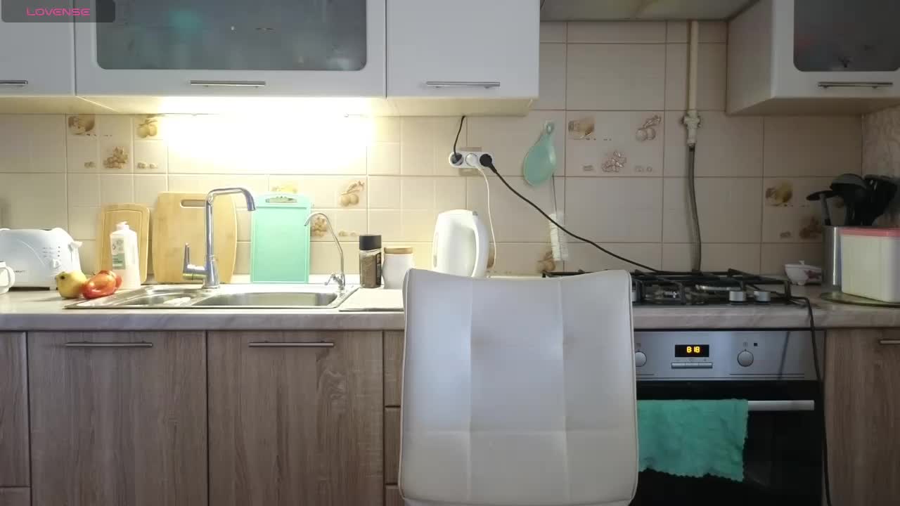 Pink-Lips Live Sex December 18, 2025