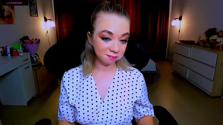 littleSiyfairy Live Sex December 13, 2025