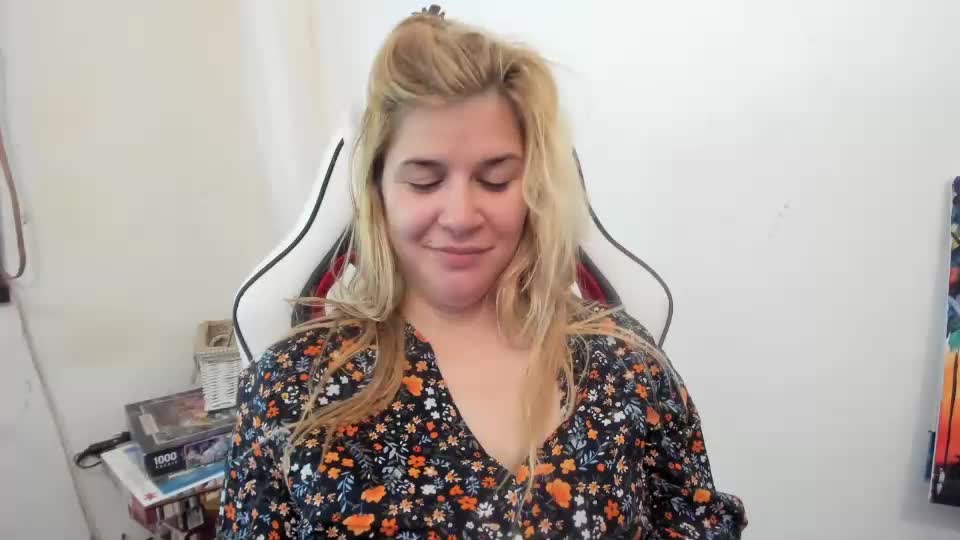 artsyandcraftsy_ Live Sex December 14, 2025